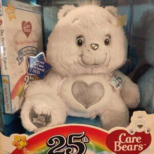 NIB Care Bears 25th Anniversary Collector Set White Bear with Swarovski crystal